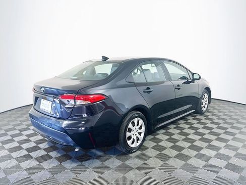 Certified 2022 Toyota Corolla LE image 8