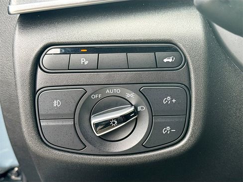 Used 2022 INFINITI QX55 Luxe w/ Cargo Package image 12