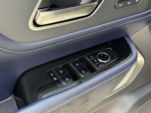 New 2026 INFINITI QX80 4WD image 13