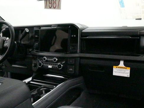 New 2026 Ford F250 Platinum AWD/4WD image 14