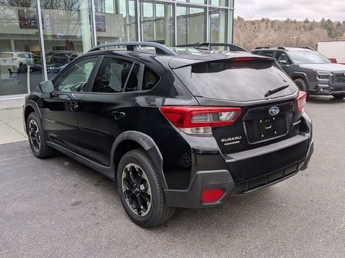 Used 2021 Subaru Crosstrek 2.0i Premium image 5