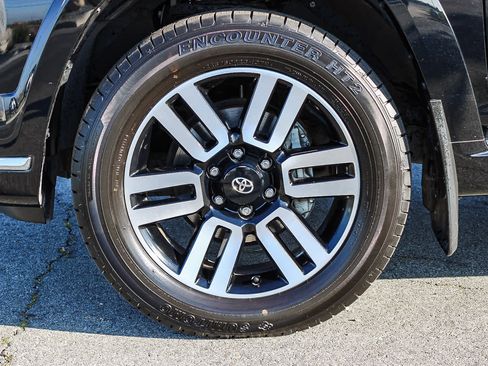 Used 2023 Toyota 4Runner Limited image 9