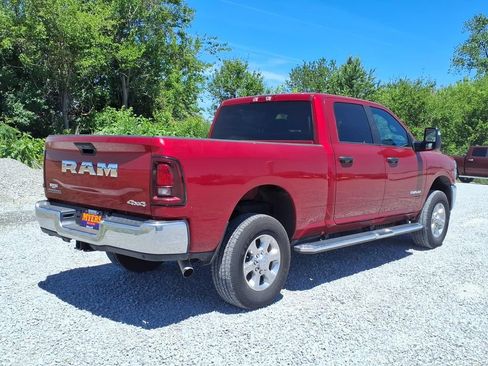 Used 2026 RAM 2500 Big Horn AWD/4WD image 9
