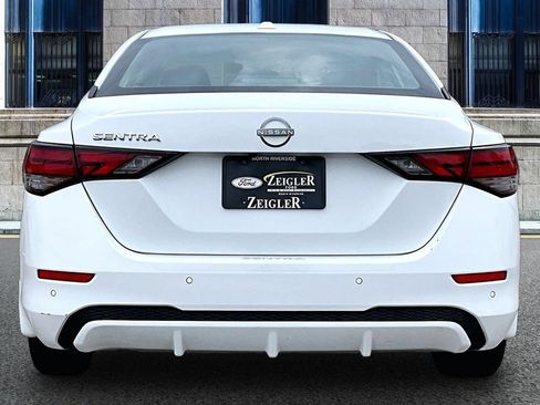 Used 2025 Nissan Sentra SV w/ All-Weather Package FWD image 4