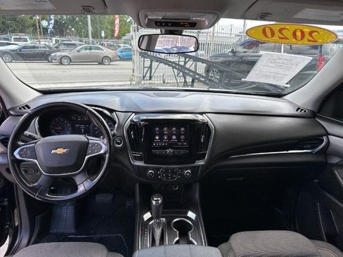 Used 2020 Chevrolet Traverse LT FWD image 26
