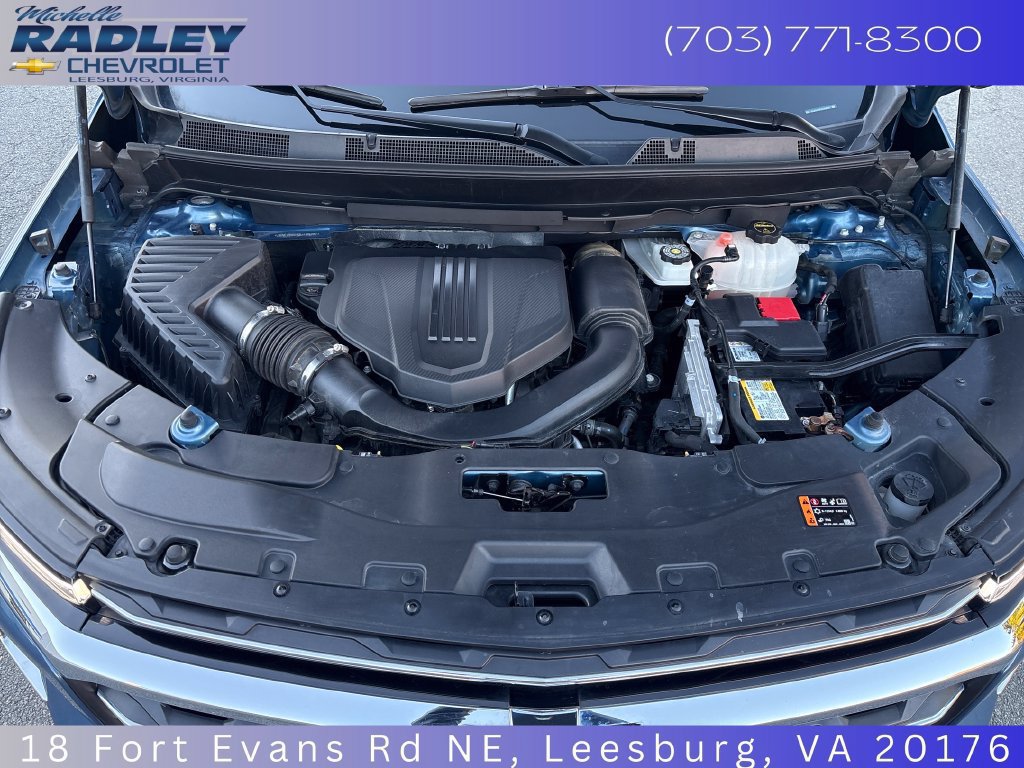 Used 2025 Chevrolet Traverse LT w/ Sun and Wheel Package AWD/4WD image 10