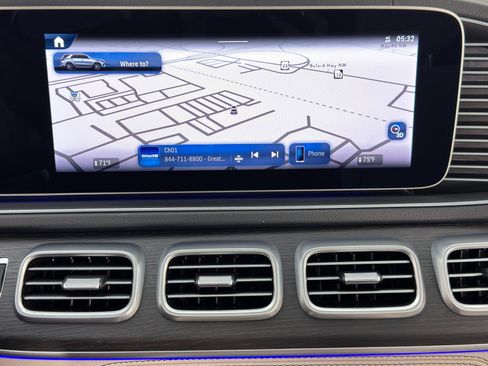 Used 2024 Mercedes-Benz GLE 450e 4MATIC w/ AMG Line Exterior image 27