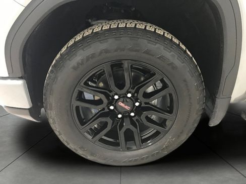 Used 2026 GMC Sierra 1500 Elevation w/ Elevation Premium Package image 4