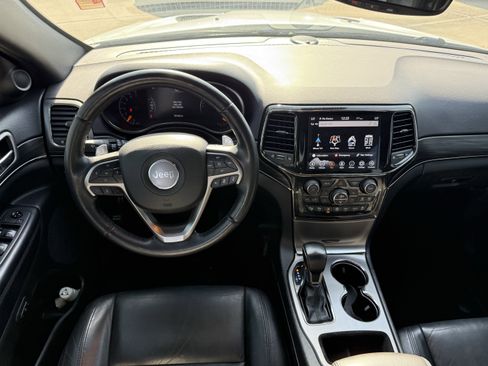 Used 2021 Jeep Grand Cherokee Limited X image 14