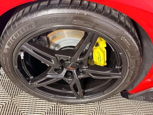 Used 2022 Chevrolet Corvette Stingray Preferred Cpe w/ Z51 Performance Package RWD image 26