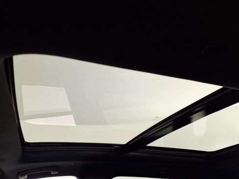 Certified 2025 Cadillac XT5 Premium Luxury image 7