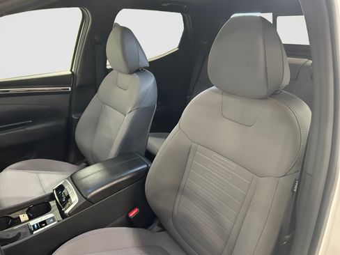 Used 2024 Hyundai Santa Cruz SEL w/ Activity Package FWD image 12