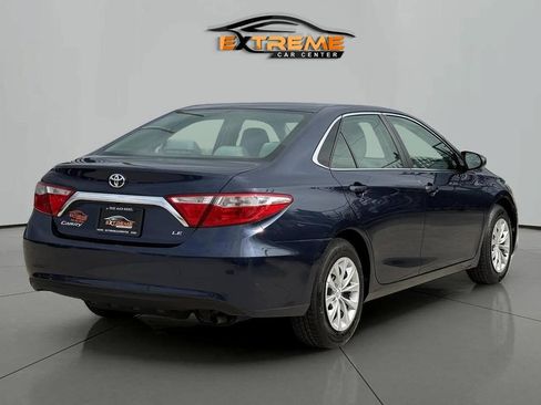 Used 2015 Toyota Camry LE FWD image 6