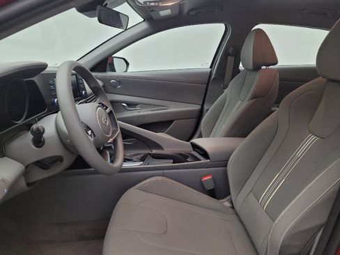 Used 2023 Hyundai Elantra SEL w/ Cargo Package image 17