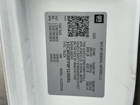 Used 2023 Chevrolet Express 2500 Extended w/ Driver Convenience Package image 53