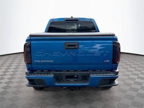 Used 2021 Chevrolet Colorado LT w/ LT Convenience Package image 7