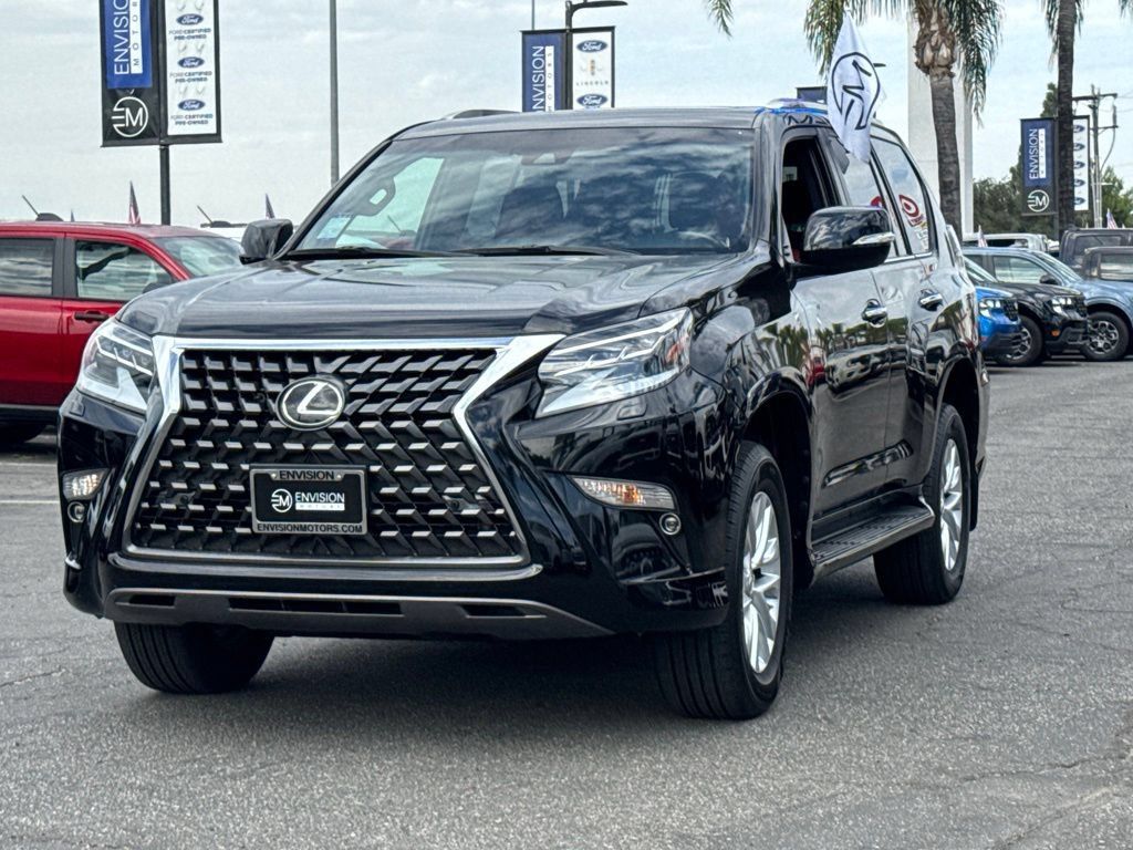 Used 2021 Lexus GX 460 Premium w/ Premium Package AWD/4WD image 4