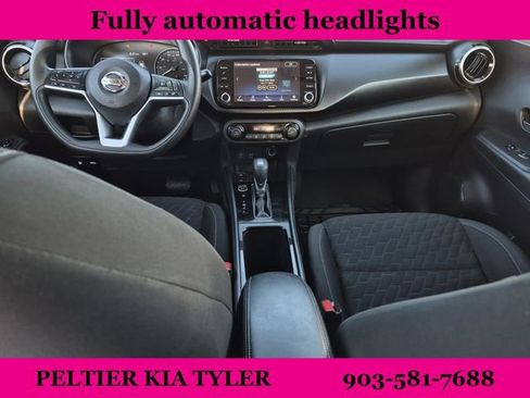 Used 2021 Nissan Kicks SV image 25
