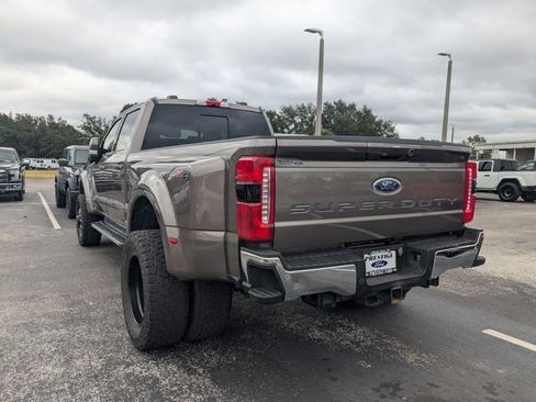 Used 2023 Ford F450 Lariat image 7