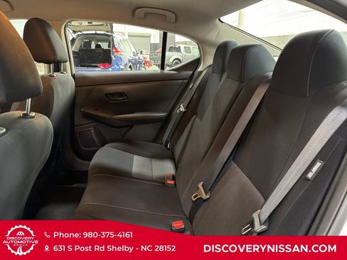 Certified 2024 Nissan Sentra SV FWD image 29