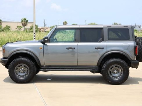 Used 2024 Ford Bronco Badlands AWD/4WD image 5