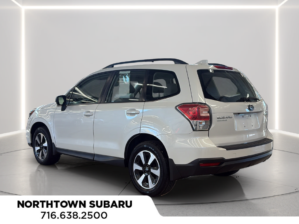 Used 2018 Subaru Forester 2.5i w/ Alloy Wheel Package AWD/4WD image 3