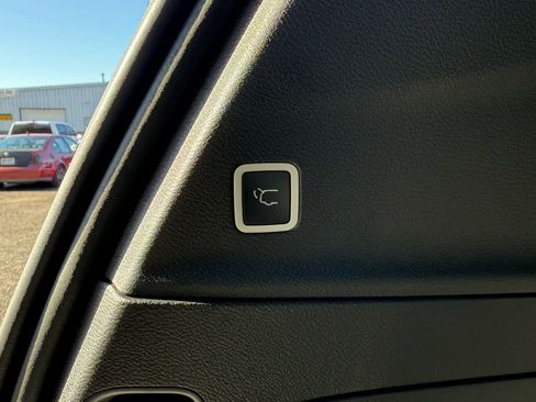 New 2026 Chrysler Pacifica Select image 6