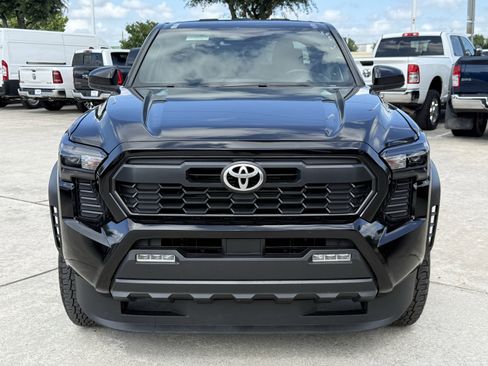 Used 2024 Toyota Tacoma TRD Off-Road AWD/4WD image 11