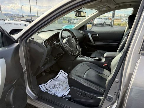 Used 2013 Nissan Rogue SL AWD/4WD image 8