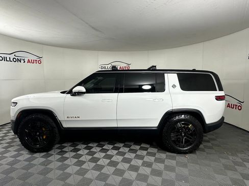 Used 2023 Rivian R1S Adventure image 4