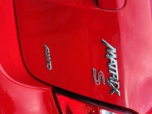 Used 2009 Toyota Matrix S AWD/4WD image 11
