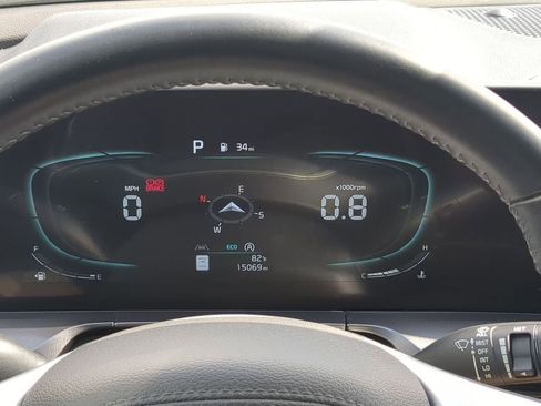 Used 2025 Kia Telluride S image 16