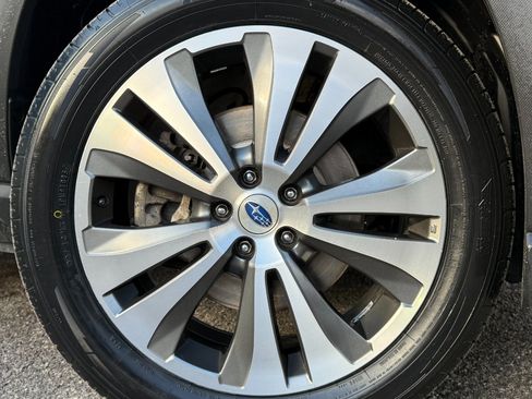 Used 2019 Subaru Ascent Limited image 35