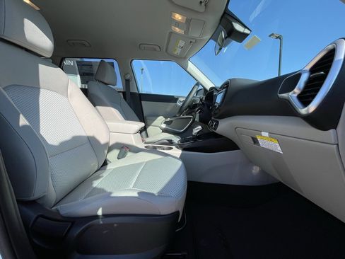 New 2025 Kia Soul LX image 26