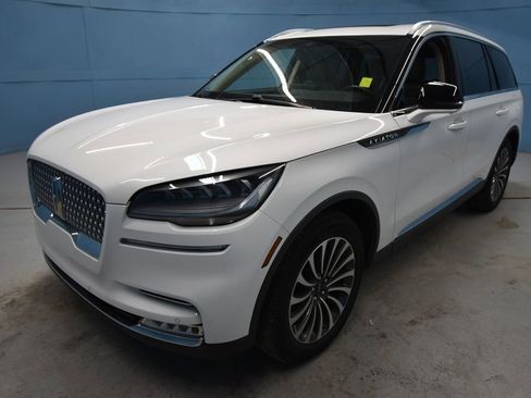 Used 2021 Lincoln Aviator Reserve w/ Elements Package Plus image 36