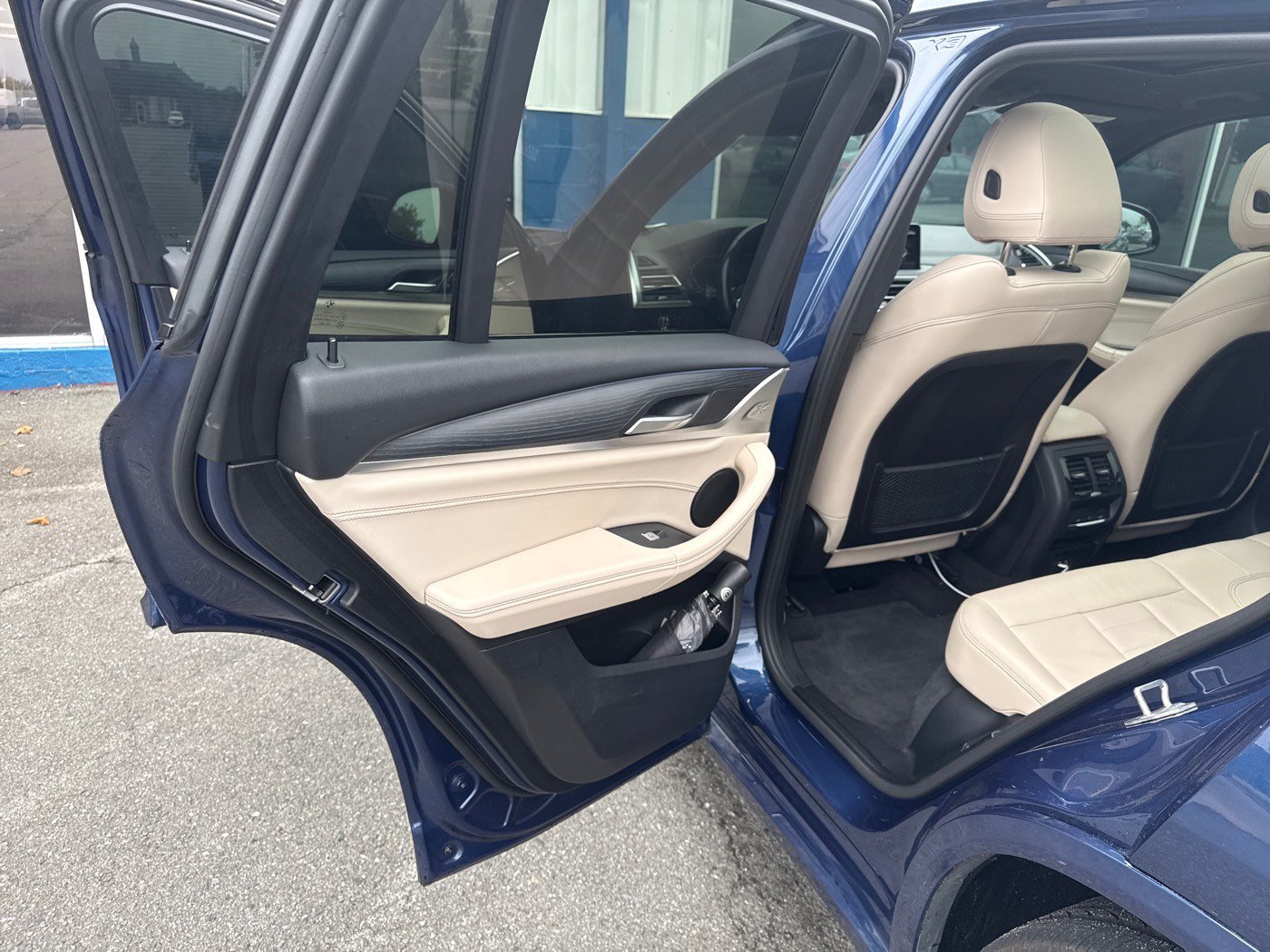 Used 2022 BMW X3 xDrive30i w/ M Sport Package AWD/4WD image 14