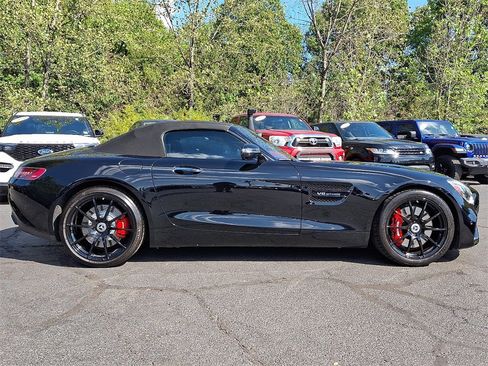 Used 2018 Mercedes-Benz AMG GT Roadster w/ Lane Tracking Package image 14