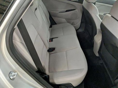 Used 2019 Hyundai Tucson SE image 21