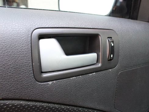 Used 2007 Ford Mustang GT RWD image 5