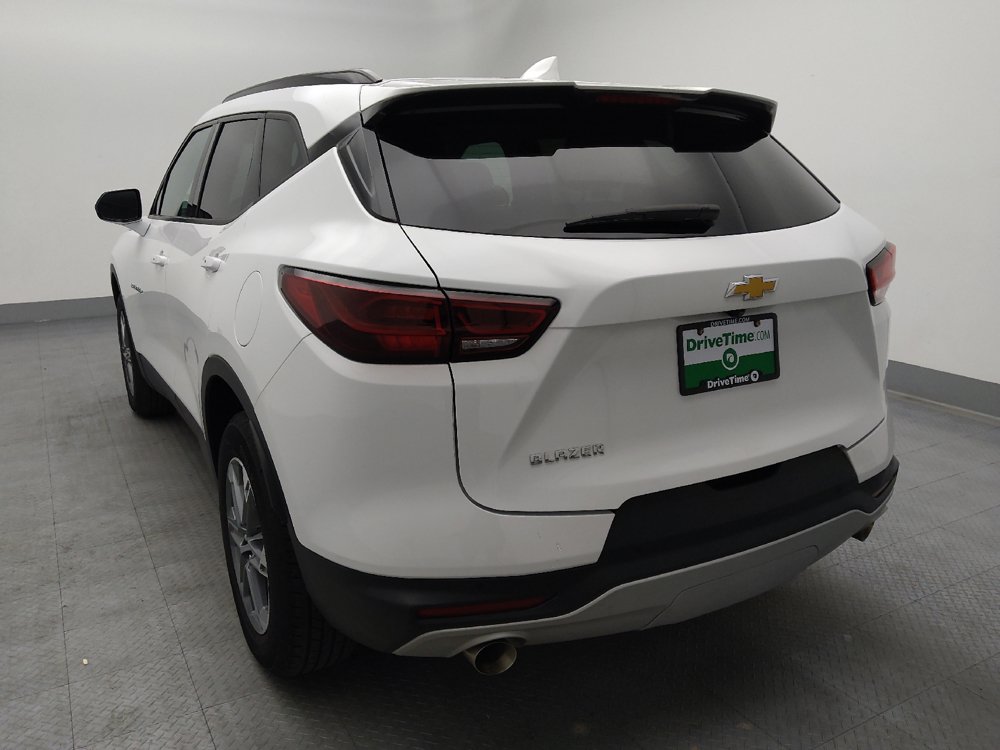 Used 2024 Chevrolet Blazer LT w/ Convenience Package FWD image 6