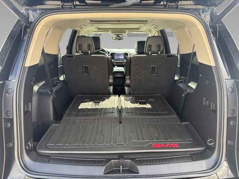 Used 2019 GMC Acadia Denali w/ LPO, Floor Liner Package AWD/4WD image 24