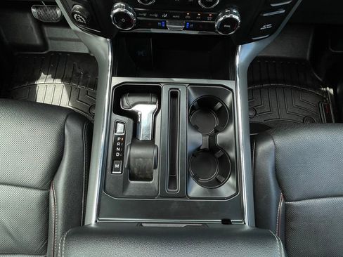 Used 2022 Ford F150 Lariat RWD image 20