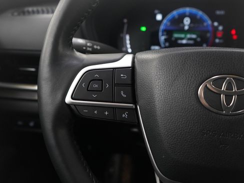 Used 2024 Toyota Grand Highlander XLE image 28