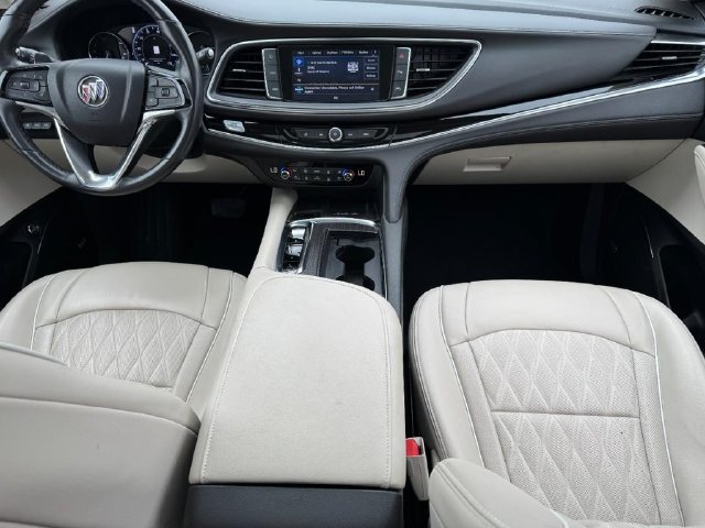 Used 2023 Buick Enclave Avenir w/ Avenir Technology Package AWD/4WD image 16