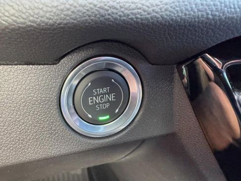 New 2026 Chevrolet Traverse LT w/ LPO, Floor Liner Package image 44