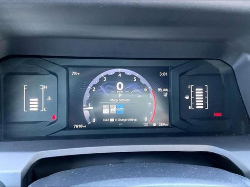 Certified 2025 Toyota Tacoma SR5 image 2