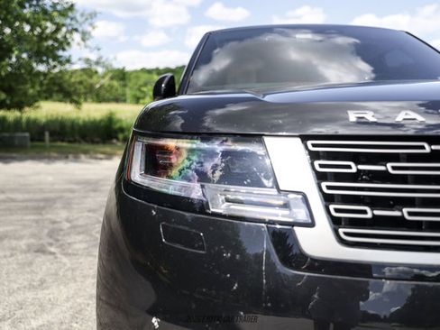 Used 2025 Land Rover Range Rover Long Wheelbase SE AWD/4WD image 50