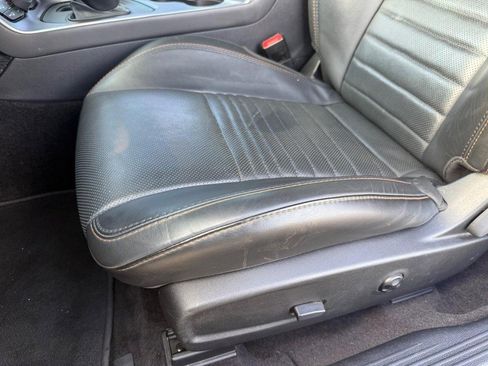 Used 2016 Dodge Challenger R/T Plus image 28