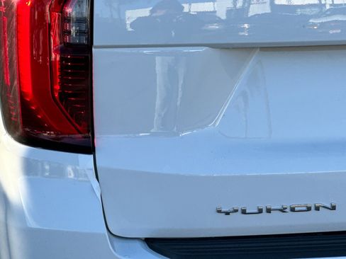 New 2026 GMC Yukon XL Elevation w/ Elevation Premium Package image 28