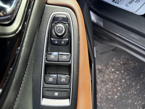 Used 2025 Subaru Outback Touring XT image 15